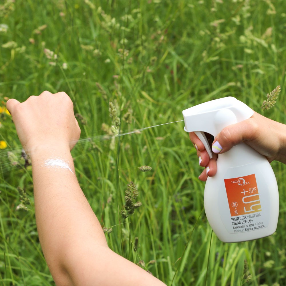 Слънцезащитен крем SPF 50+